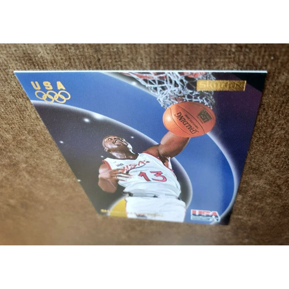 1996-97 SKYBOX USA BASKETBALL SHAQUILLE O'NEAL #17 #27 #37 & #47  & #53 LOT OF 5